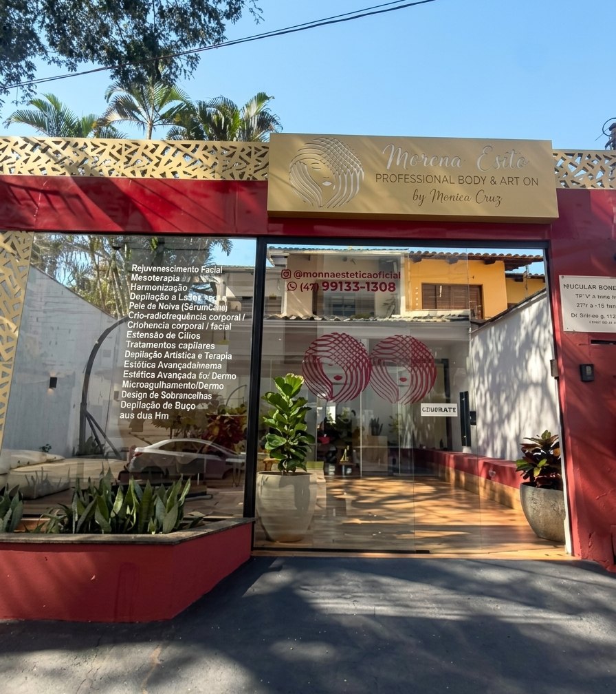 Equipe de profissionais do Morena Café Bronze e Estética