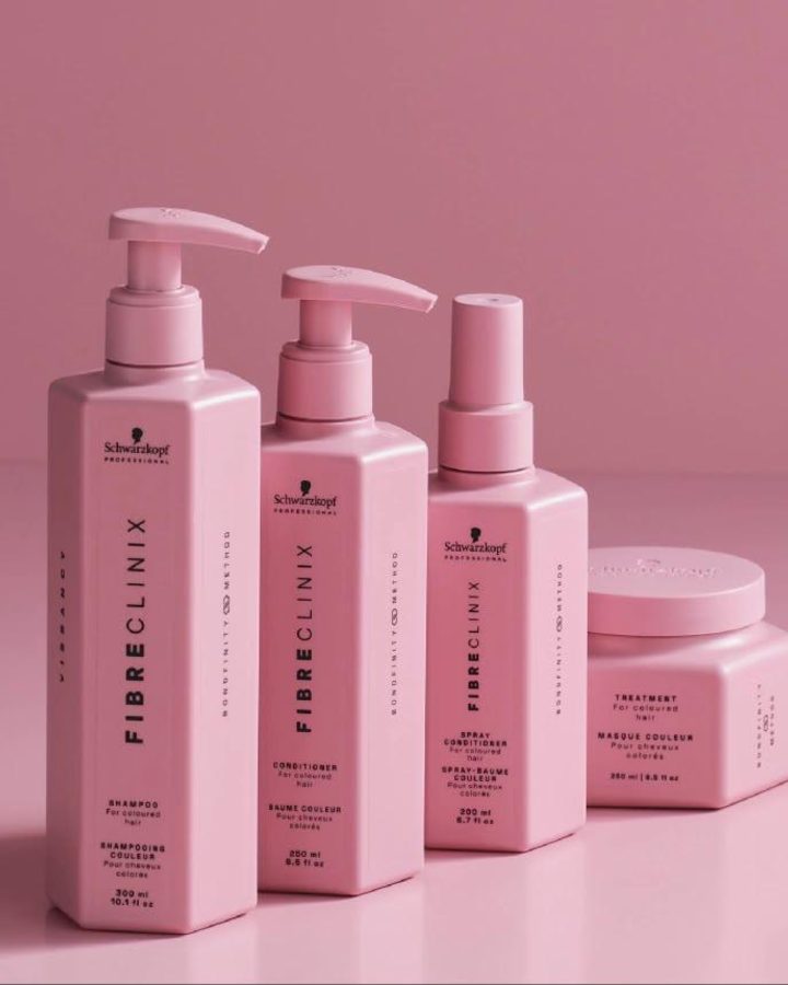 Frascos rosa da linha Fibre Clinix, da Schwarzkopf Professional